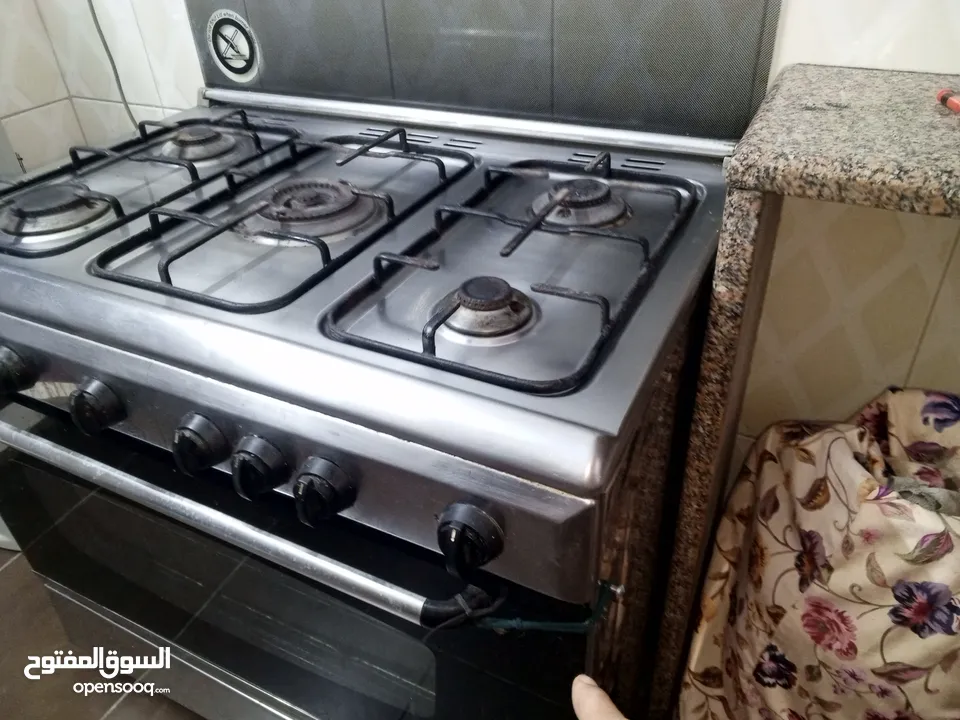 غاز خمس عيون 90سم مستعمل في جيده شغال 100/1000