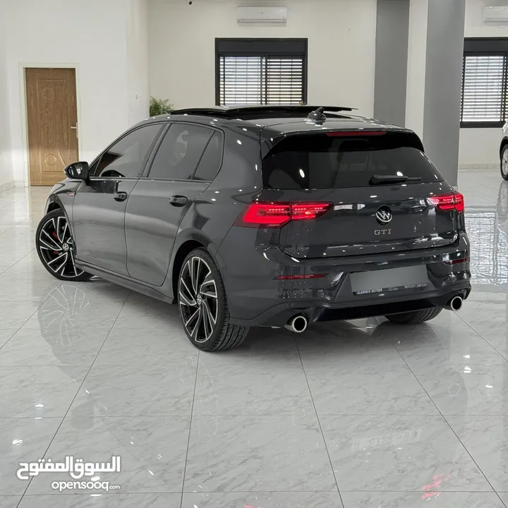 VW GOLF GTI MK8 تحفة بما تعنيه الكلمة من معنى