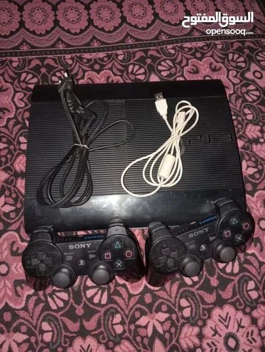 موجود جهاز بلاي ستيشن 3 وجهاز كمبيوتر بلاي ستيشن 3 مهكره مع ايتين وجهاز كمبيوتر مع شاشه توصيل مجاني