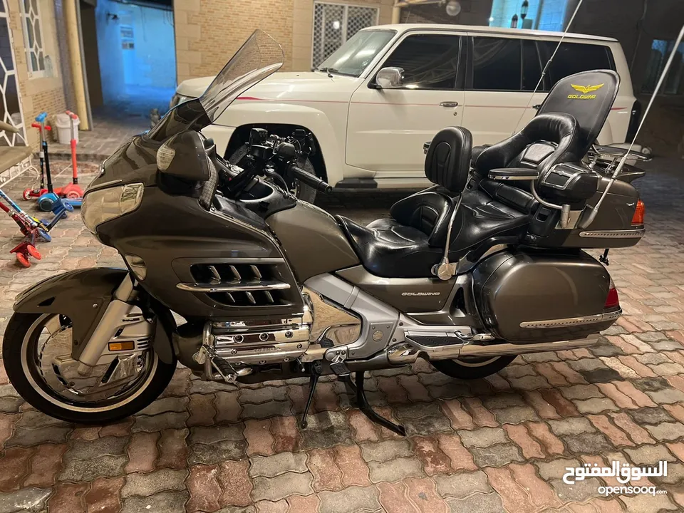 Goldwing for Sale وينغ موديل2008