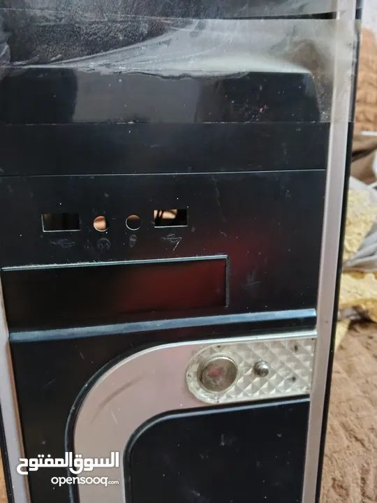 كميوتر كور دويو للليع مشالله عليه بشغل العاب وانترنت سريع عليه wi fi