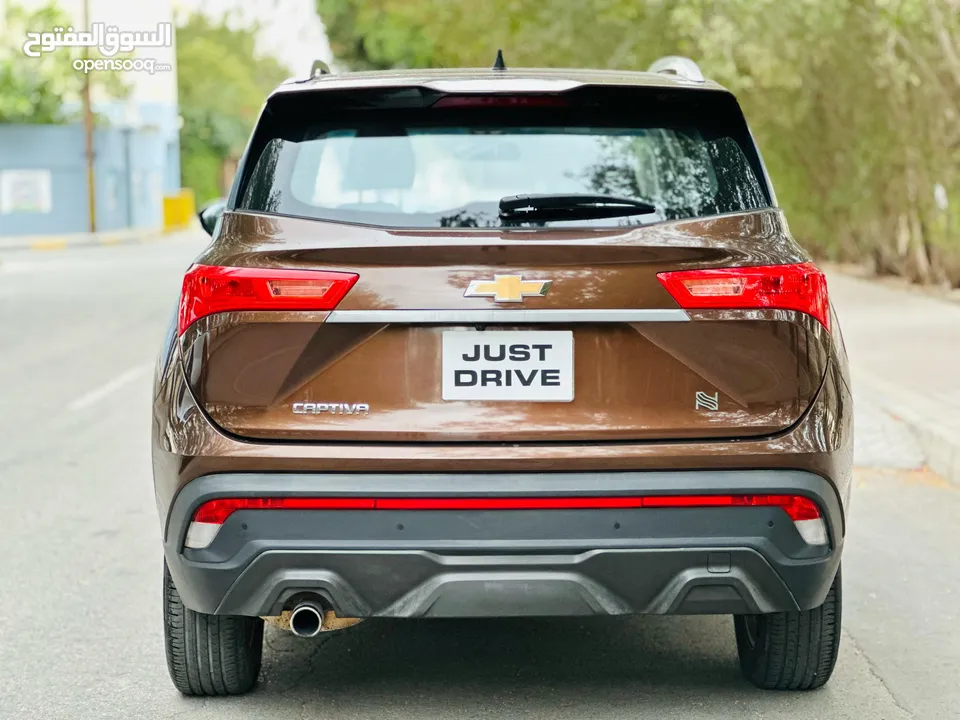 CHEVROLET CAPTIVA 2022 MODEL SINGLE OWNER AND AGENT MAINTAINED ,7-SEATER COMPACT SUV