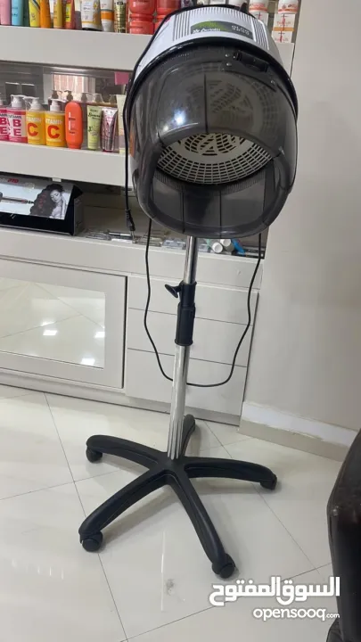 بيع اجهزة مركز عناية بشرة بسبب السفر