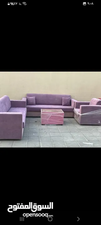 2 كنبه كبير وكرسى وطرابيزه  2 large sofas, a chair and a table