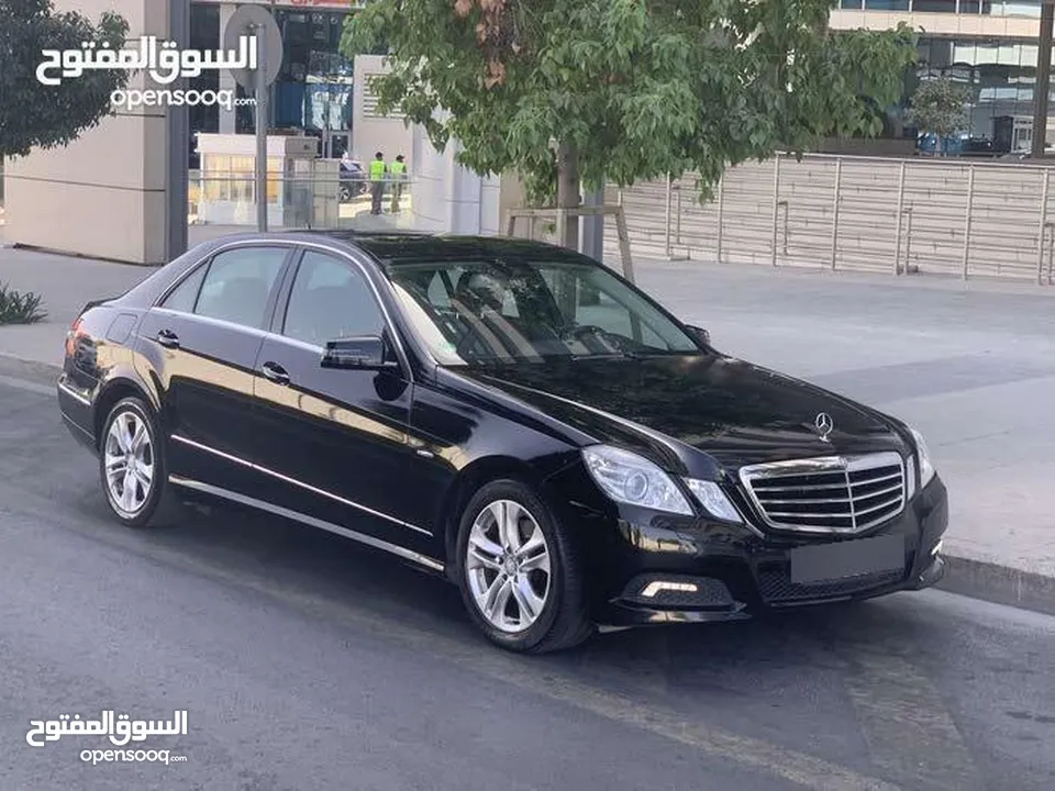مرسيدس E250 فل الفل عدا البانوراما موديل 2010 بحالة الوكالة