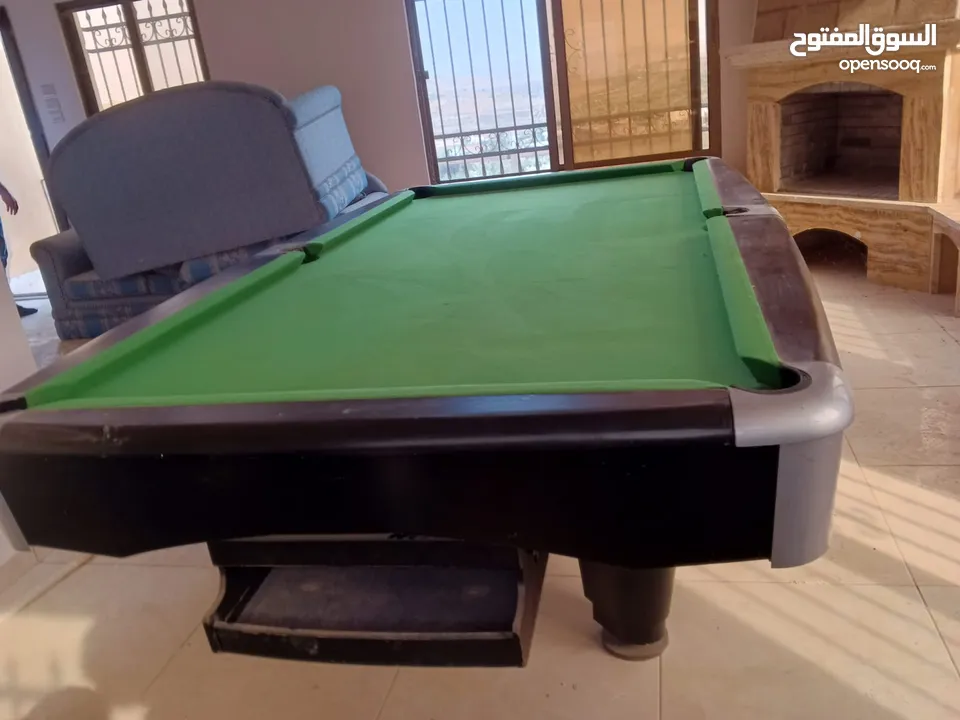 تنجيد فك نقل تركيب جميع انواع طاولات البلياردو والسنوكر بأفضل الأسعار ودقه عاليه بالعمل