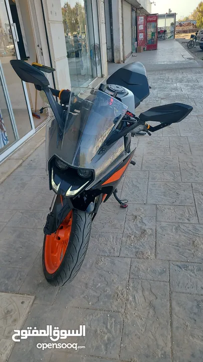 الدراجه للبيع اوالبدل على اكبر