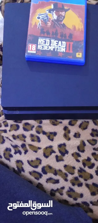 للبيعps4slim مستعمل شهرين