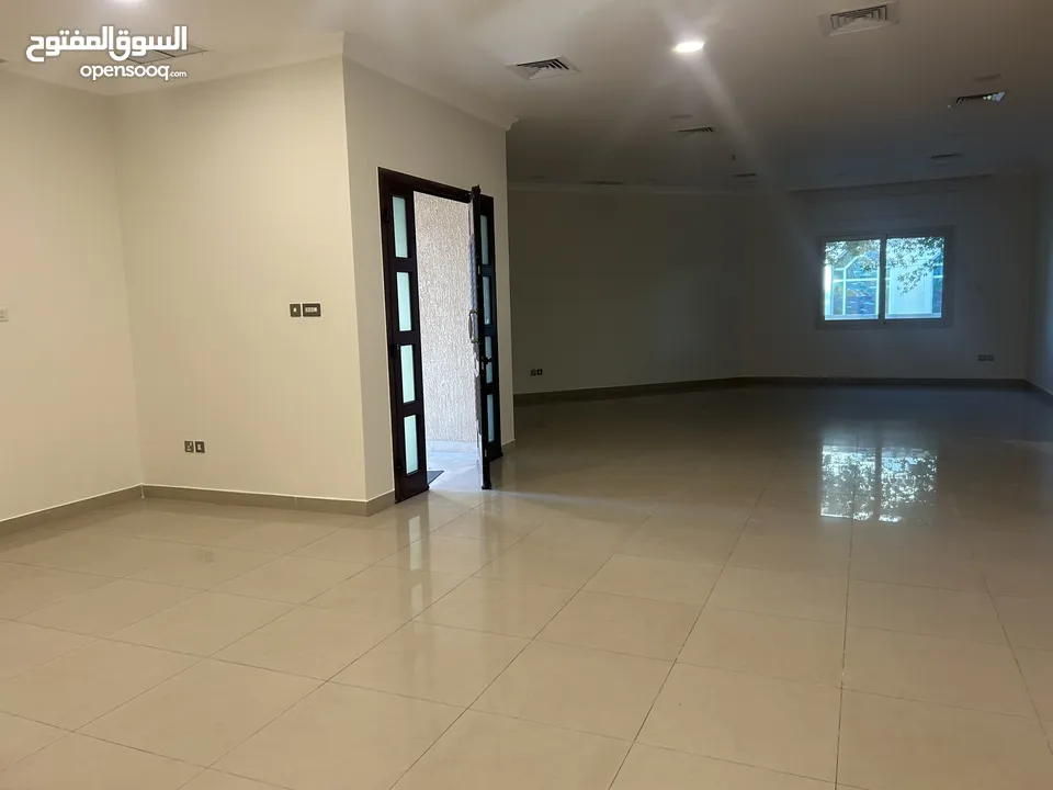 Villa for rent in Qadsia