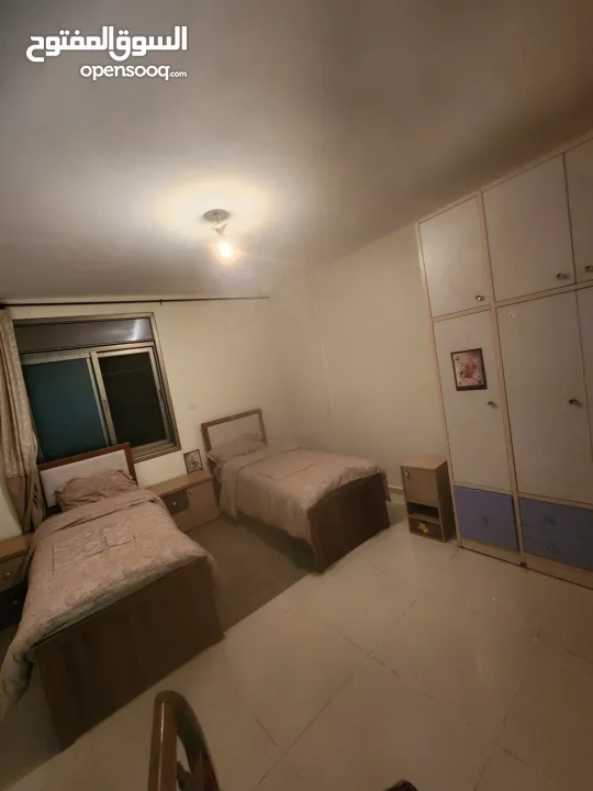 شقة مفروشة للآجار رفيديا الشارع الرئيسي بجانب مطعم كان ياماكان