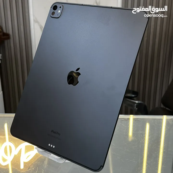 ‏iPad Pro 13-inch (M4) 256G  ‏Wi-Fi + Cellular