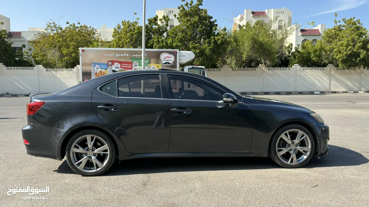 LEXUS IS 250 , 2009 model Nevy blue