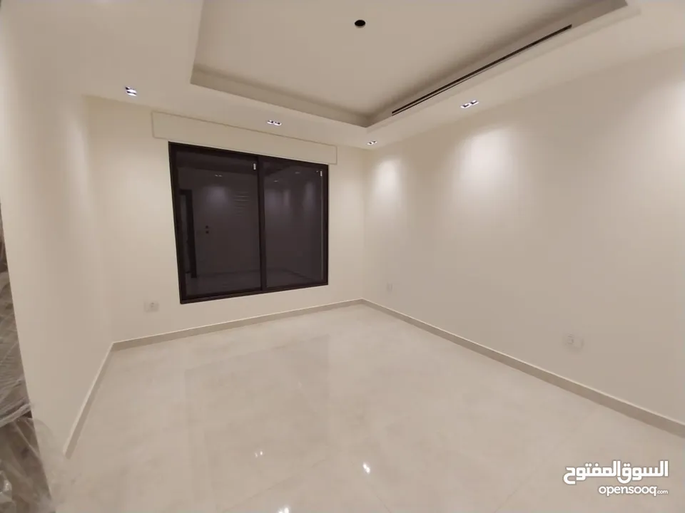 شقة غير مفروشة ( جزء من فيلا ) للإيجار ( Property 38566 )-175034703