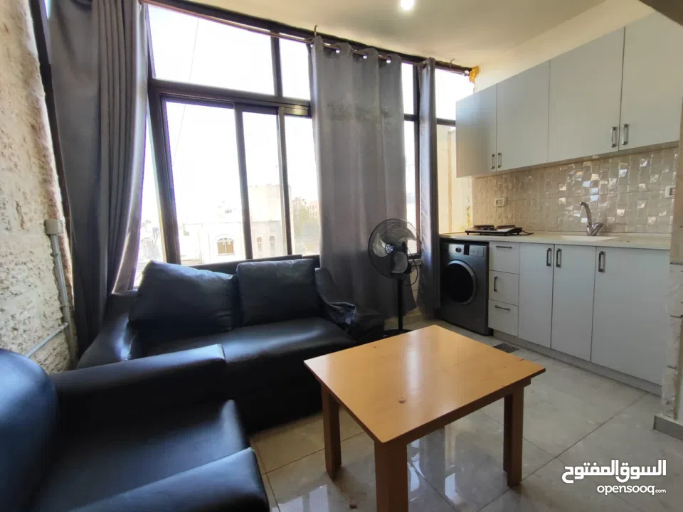 استديو مفروش للإيجار في شارع القدس