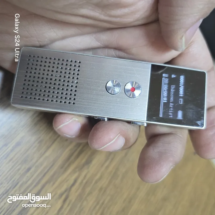 جهاز تسجيل صغير