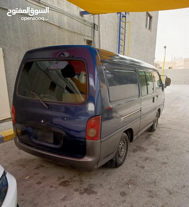 باص هيونداي H-100 مستعمل موديل 2001 ماتور 27 للبيع