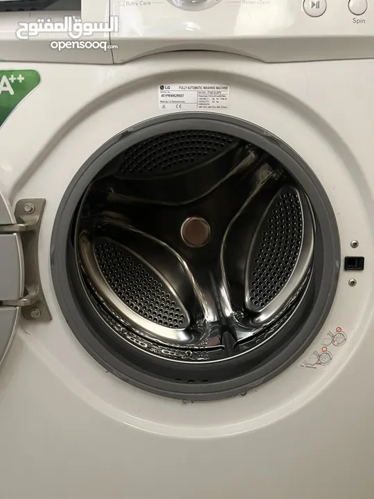 Selling LG Front loading washing machine