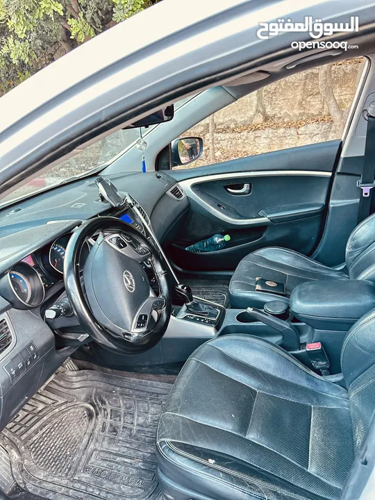 I30 للبيع بسعر حرق