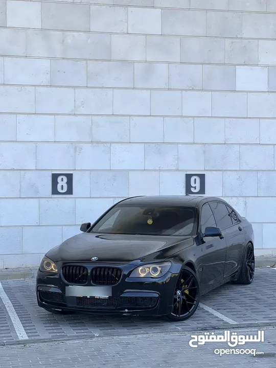 BMW750i long