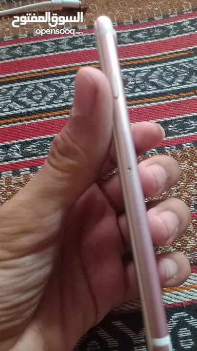 ‏iPhone 7 للبدل ب سامسونج او هواوي