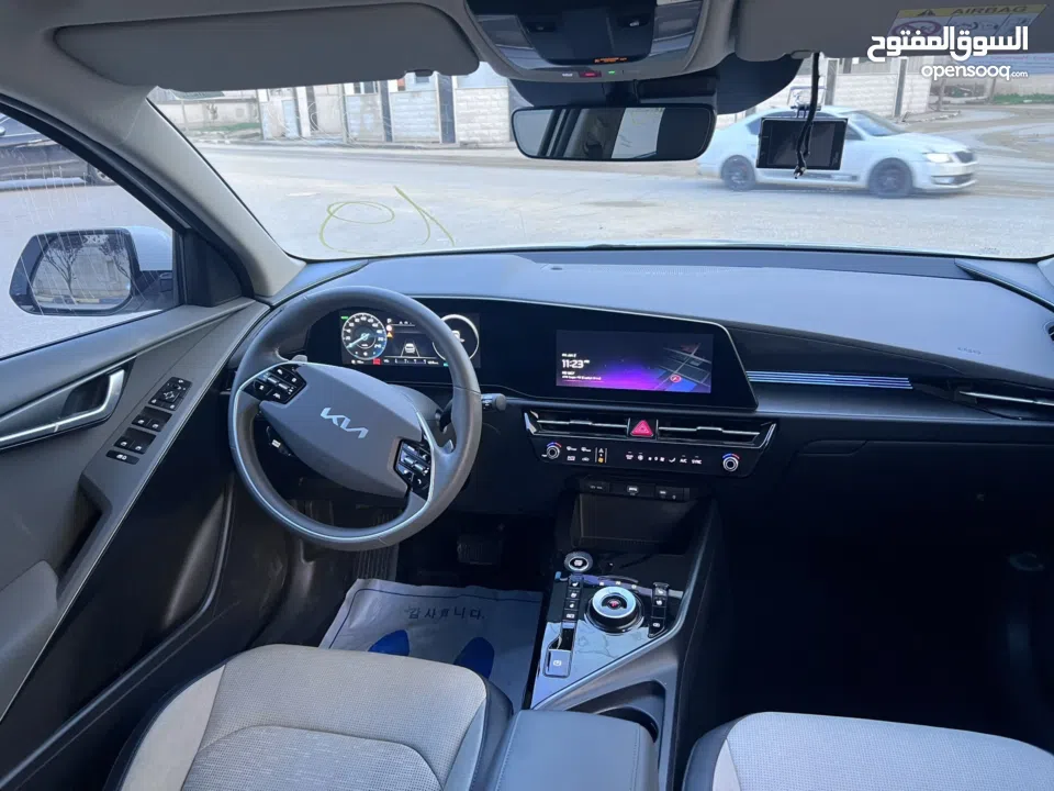 بدل او بيع نيرو بوضع الشركه