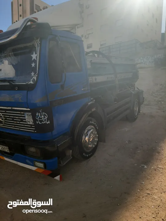 تنك ماء البي