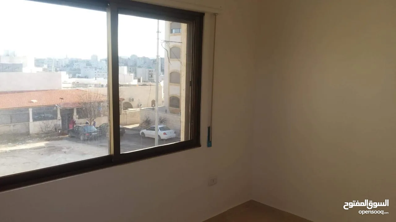 شقة طابقية في طبربور - ضاحية الصفا