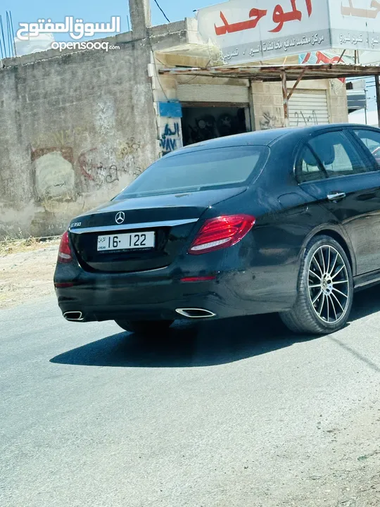 بنزين E350 2020  ب فل مواصفات اعلى صنف  ممشى قليل جدا فقط 55.000 الف كيلو  وارد غرغور فحص كامل