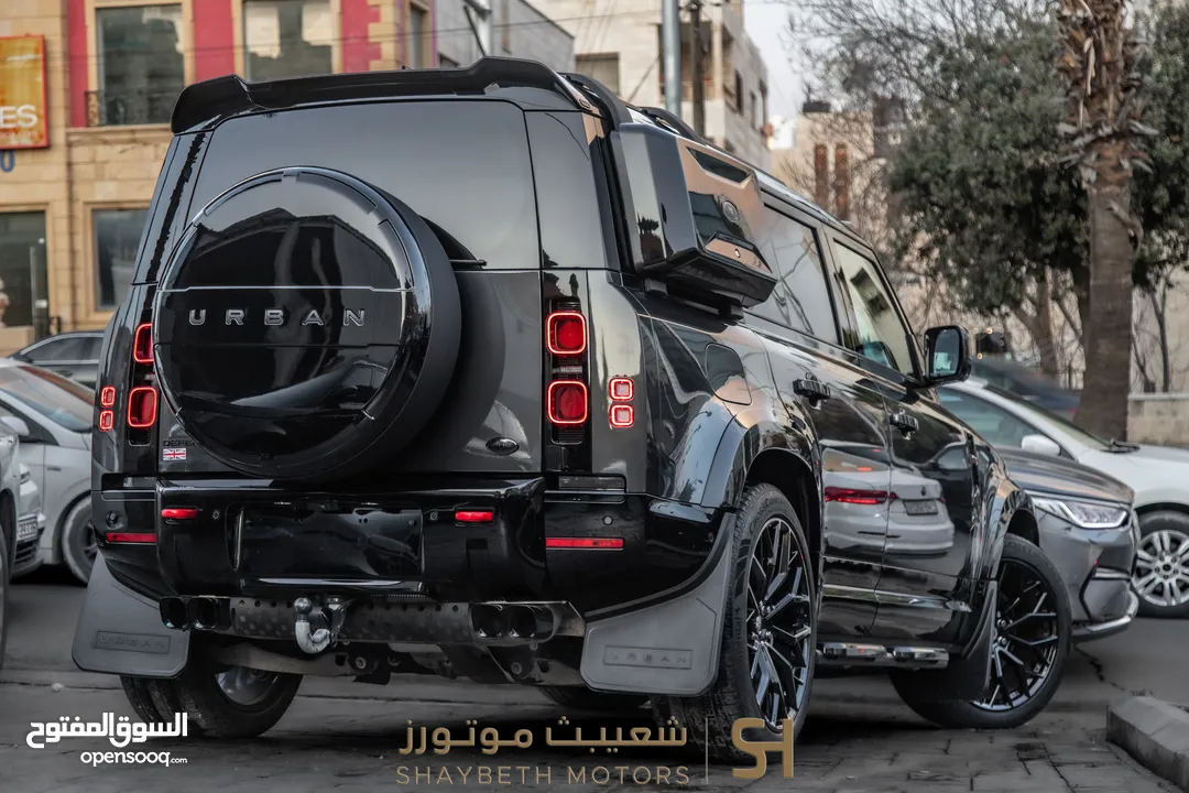 Land Rover Defender 2023 X-dynamic plug in hybrid  Urban package