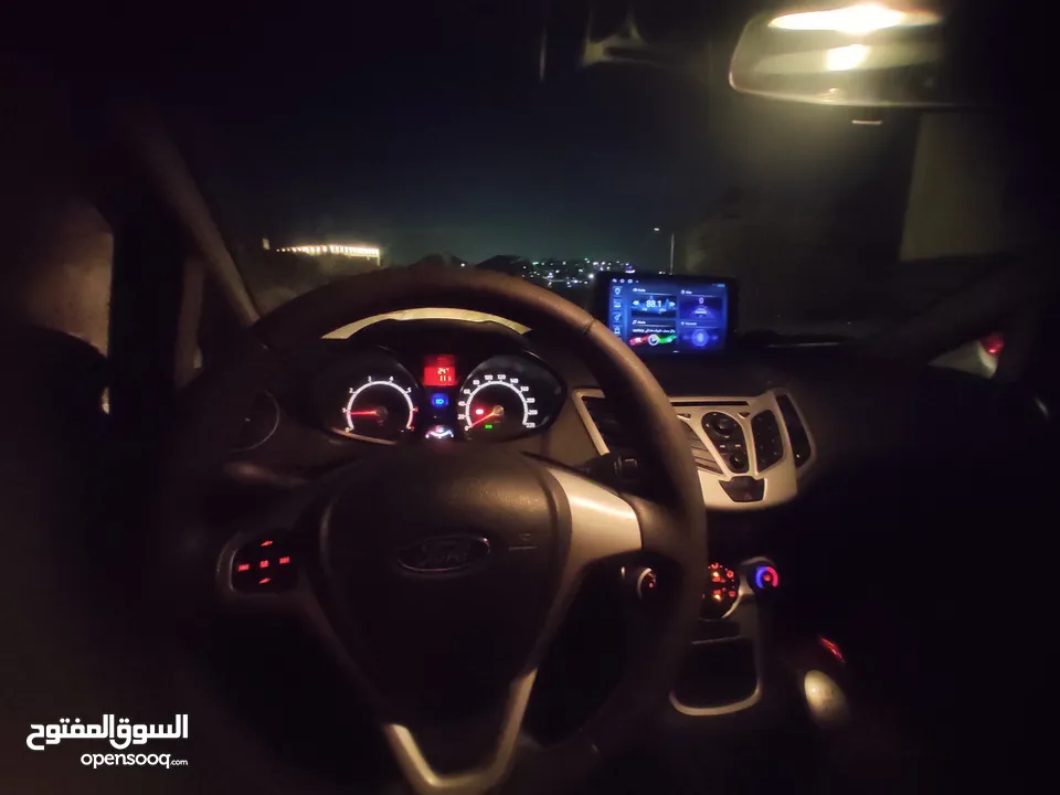 فورد فيستا 2012 جنط مغنيسيوم دهان شركة شاشة انرويد