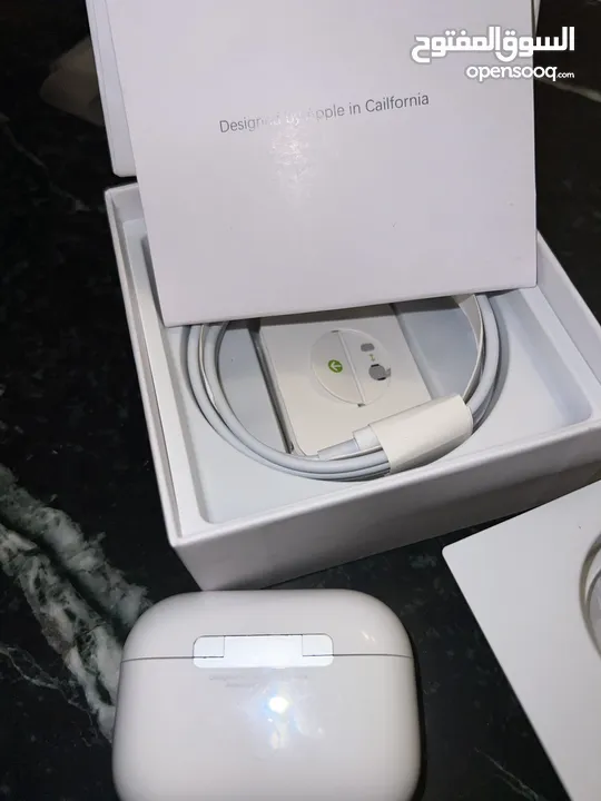 سماعة air pods pro 2 بحالة الوكاله
