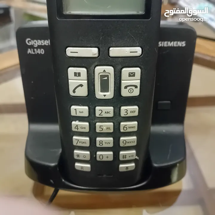 الكترونيات مستعمله للبيع ..   مشغل فيديو نوع سامسونج و مشغل did نوع conti....تلفونين  نوع Siemens
