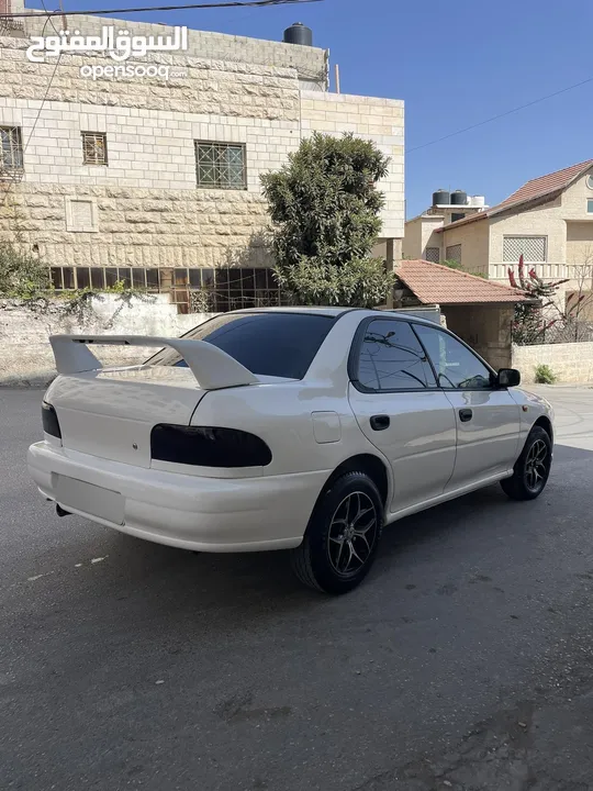 سيارة سوبارو 1999