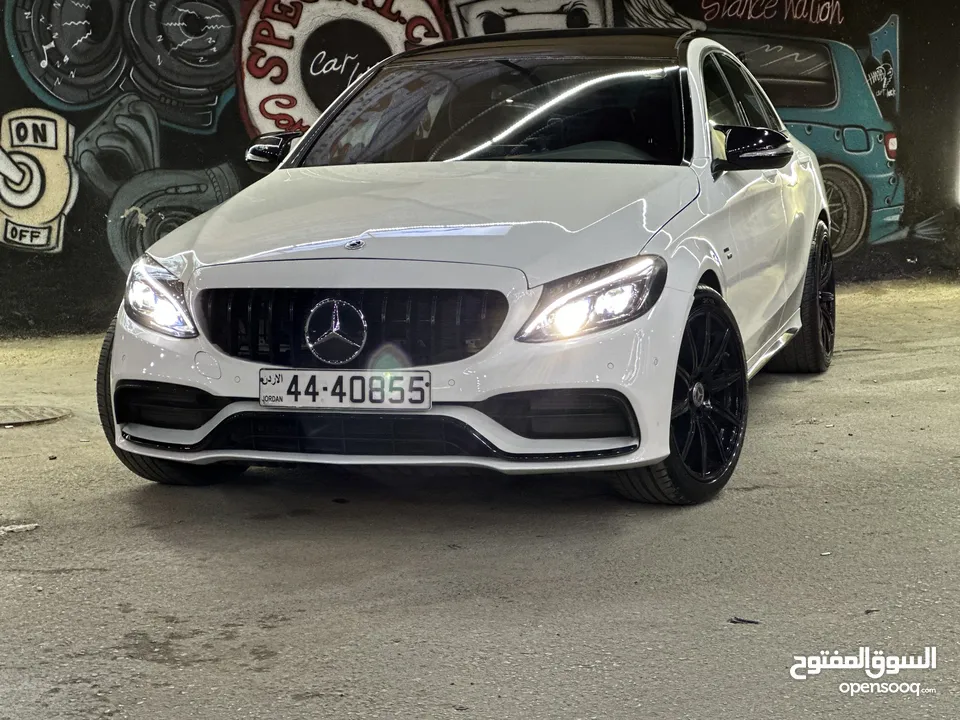 مرسيدس C63 للبيع بسعر مغري