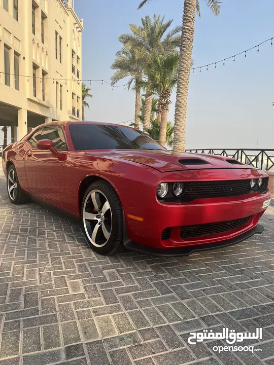 Challenger SRT 6.4