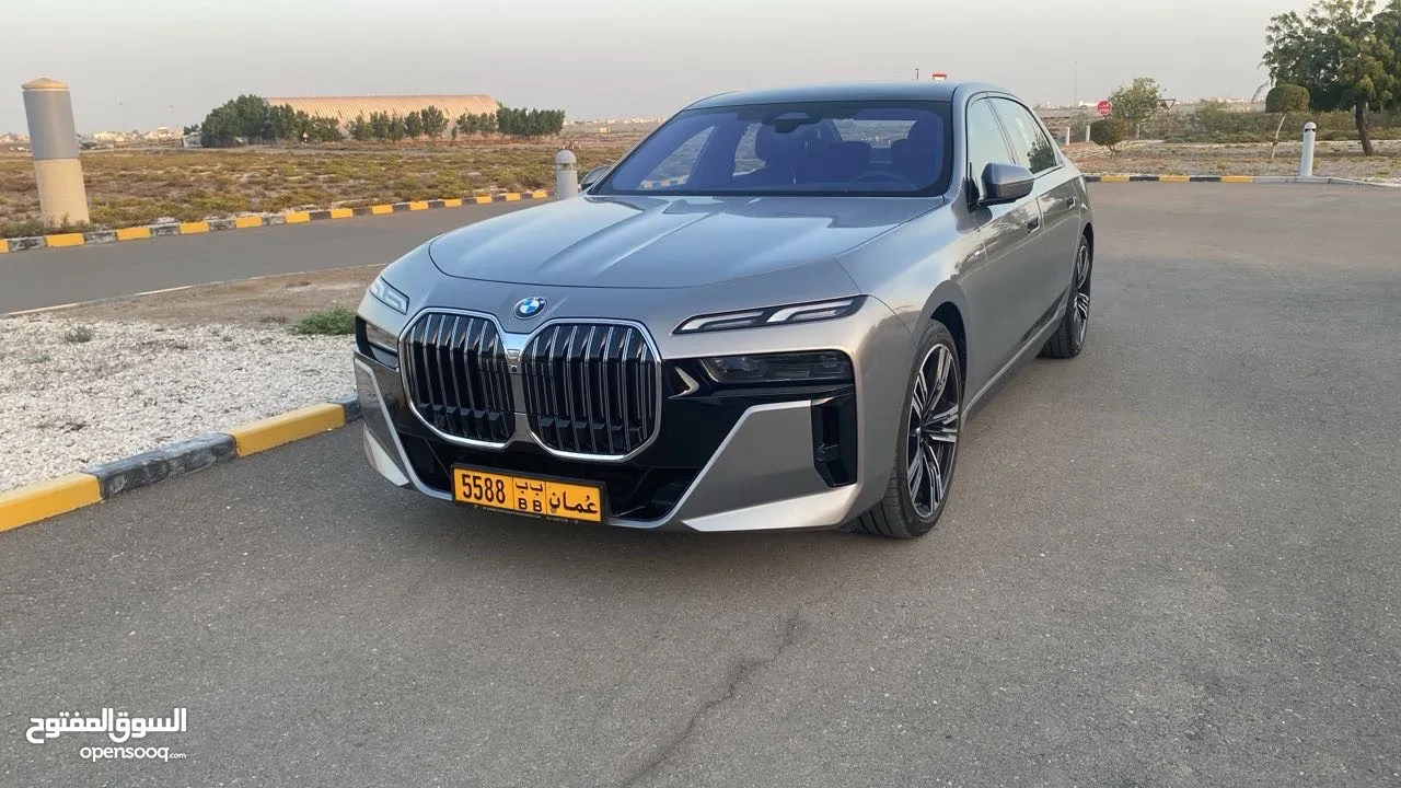 BMW 735i خليجي عمان المستخدم الاول مباشر