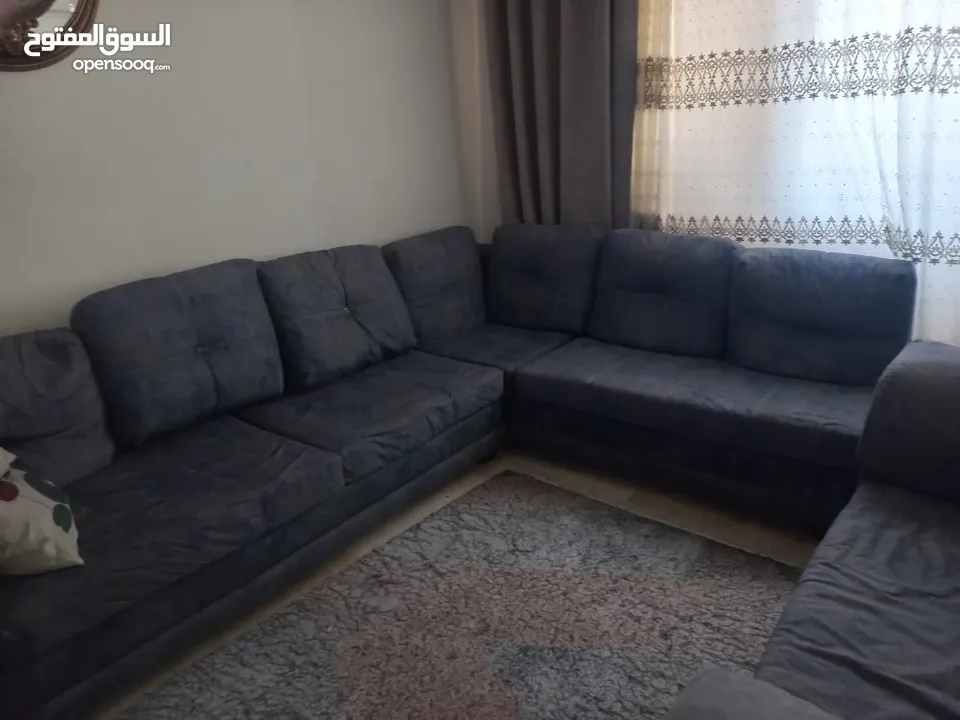 كورنر 9 مقاعد سحبات في مرج الحمام للبيع