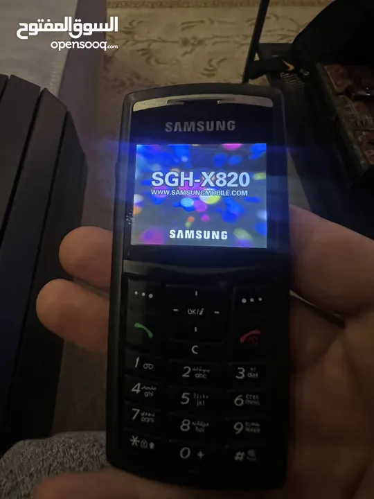 موبايل نوكيا 6300 بحالة ممتازة مع الشاحن