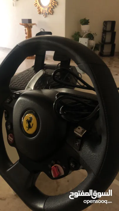 عجلة السباق Thrustmaster T80 Ferrari 488 GTB Edition PS4 - أسود  TM-WHL-T80 فيراري 488-GTB / 4160672