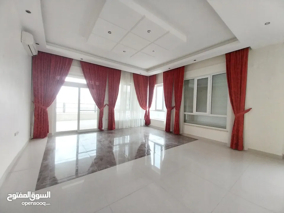 شقه للايجار في منطقه دير غبار ( Property 33782 )-175084140