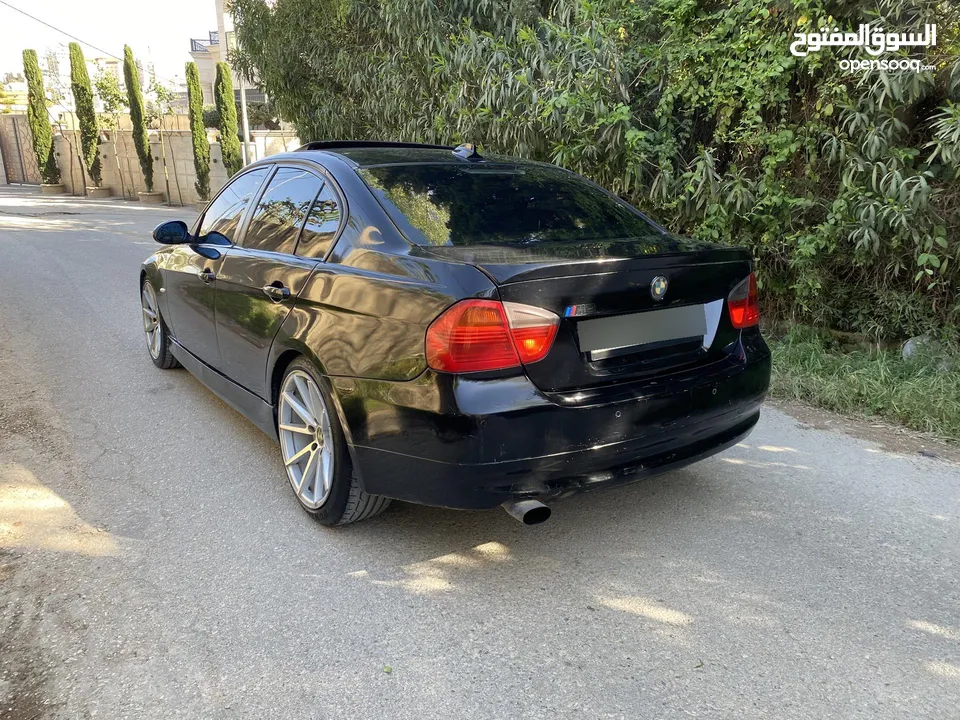 BMW 320 e90