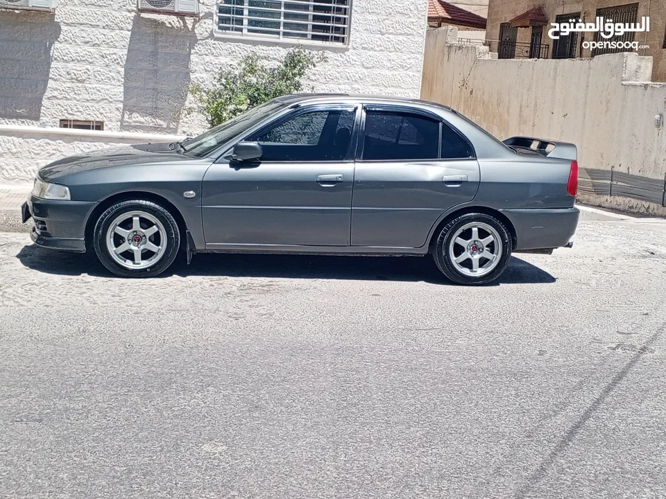 ميتسوبيشي لانسر 99