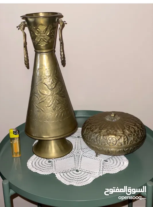 نحاس قديم من الستينات (نوادر). التفاصيل في الوصف.