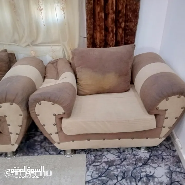 كنب سبع مقاعد ثلاثيه وثنائيه ومفردتين