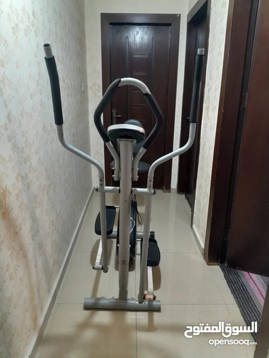 جهاز رياضة شبه جديد بسعر مغري جدا