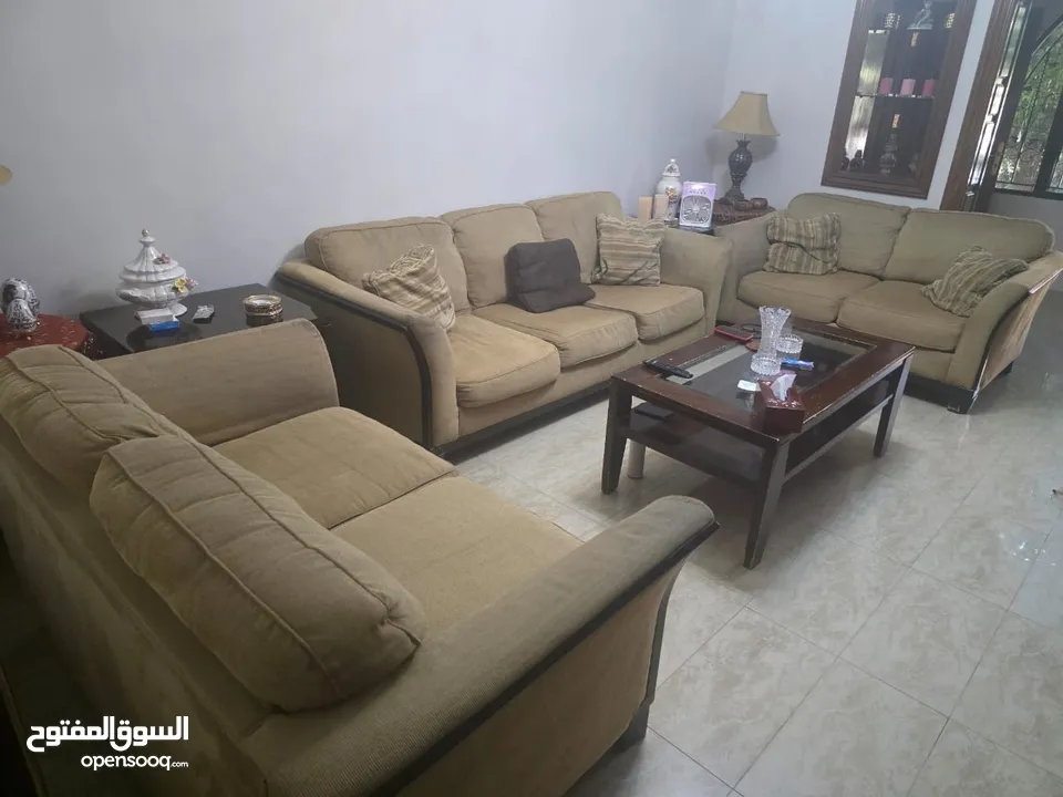طقم كنب امريكي مستعمل للبيع ( ميداس )