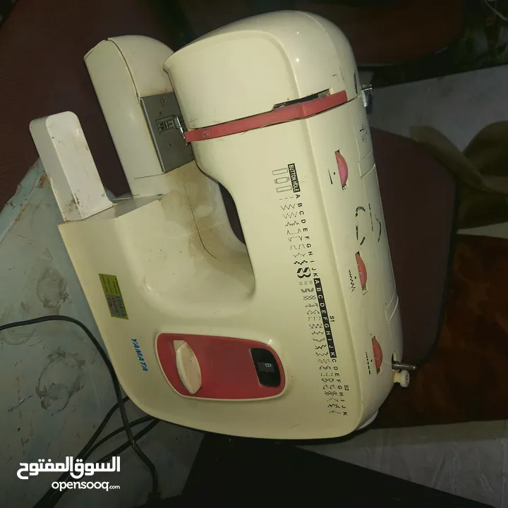 بواب شبابيك مطابخ مراجيح  بواب سحاب ماكنات خياطه ماكنات طباعه ماكنات تصوير وثائق خزانات ستيل