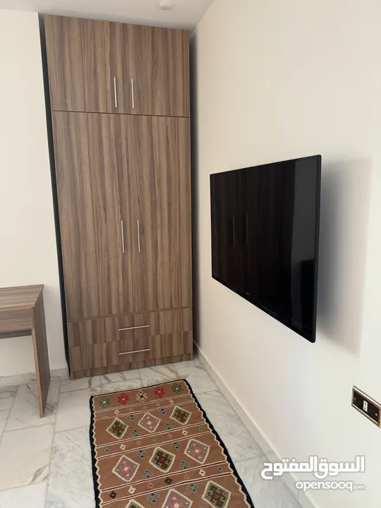 Newly Furnished Studio Near Uni. of Jordan استديو مفروش حديثاً بالقرب من الجامعة الأردنية