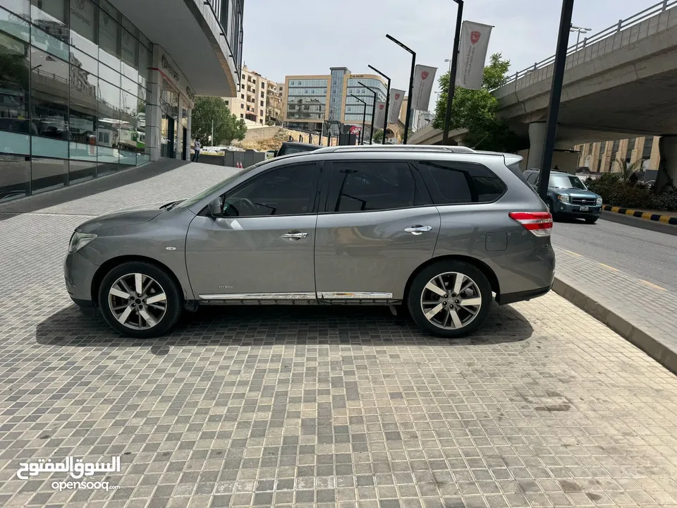 نيسان باثفايندر 2015 nissan  pathfinder  مالك ثاني