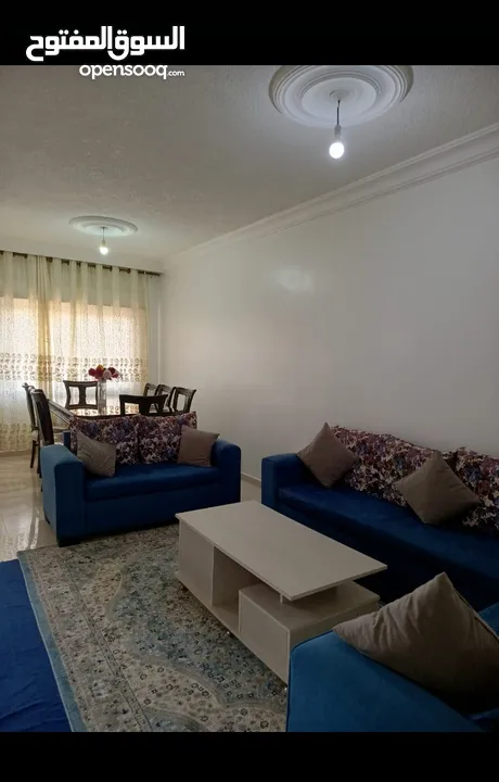 شقة للبيع مساحة 145 متر طابق 3